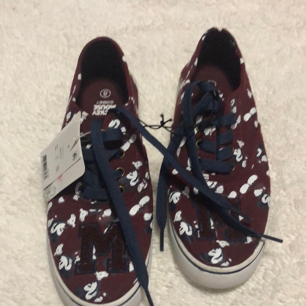 NWT Mickey Mouse sneakers